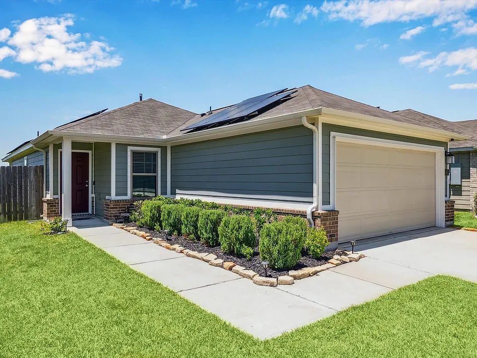 2493 Clydesdale Ln
