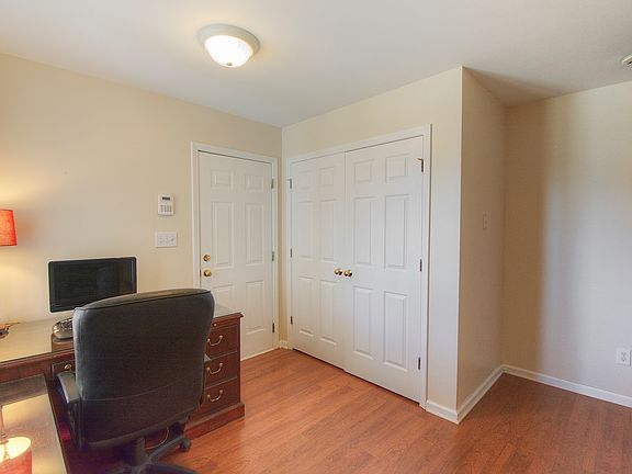 4th image of 5047 Wild Wing Dr