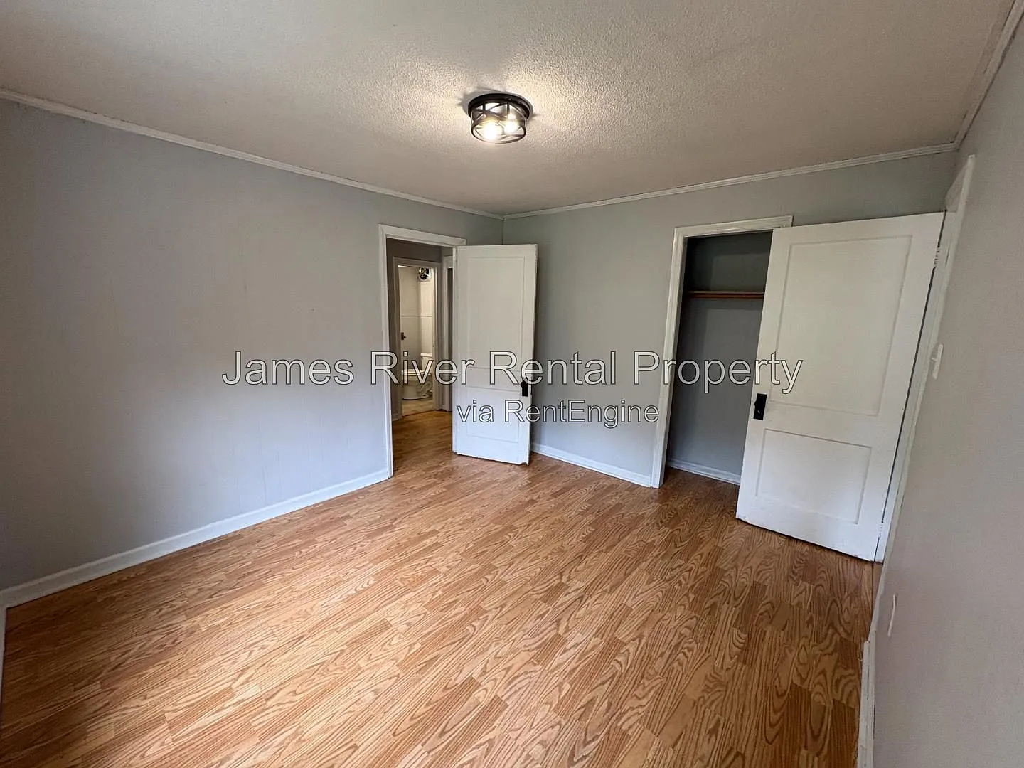 3 bed, 2.0 bath, 832 sqft, $1,195 — Photo 3