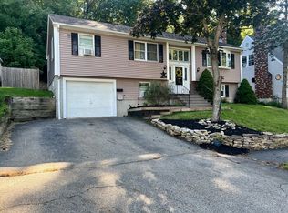 77 Darnell Rd, Worcester, MA 01606