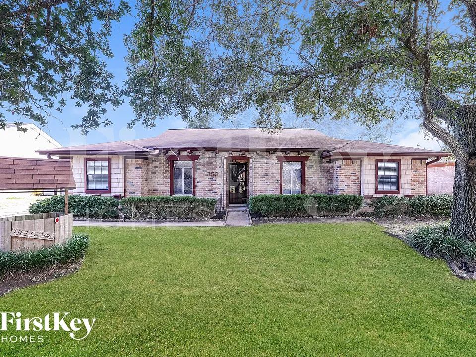 353 Dawn Hill Dr