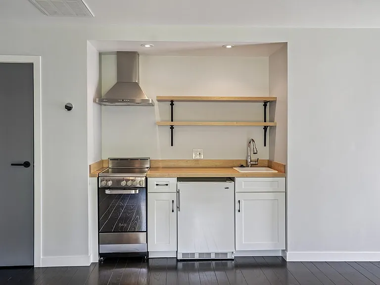 175 E Creek Dr — Photo 37