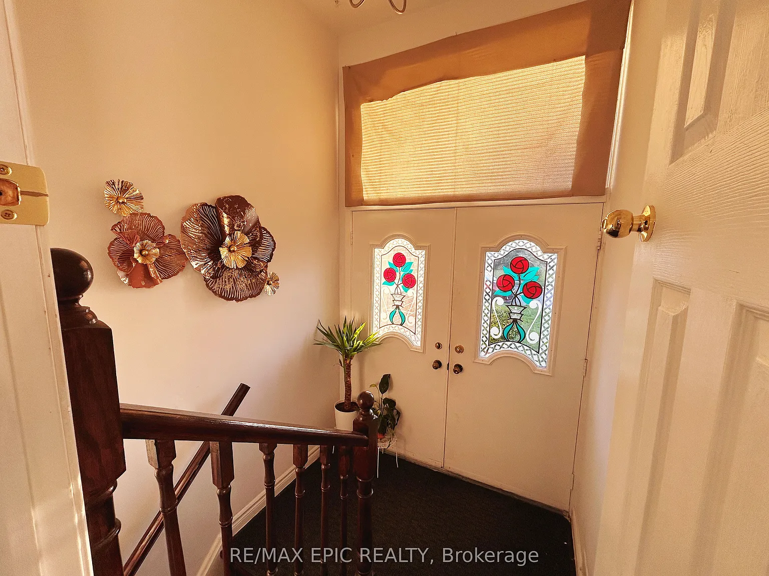 3 bed, $2,600 — Photo 2