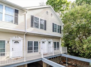 6 Wishing Well Ln #6, New Milford, CT 06776