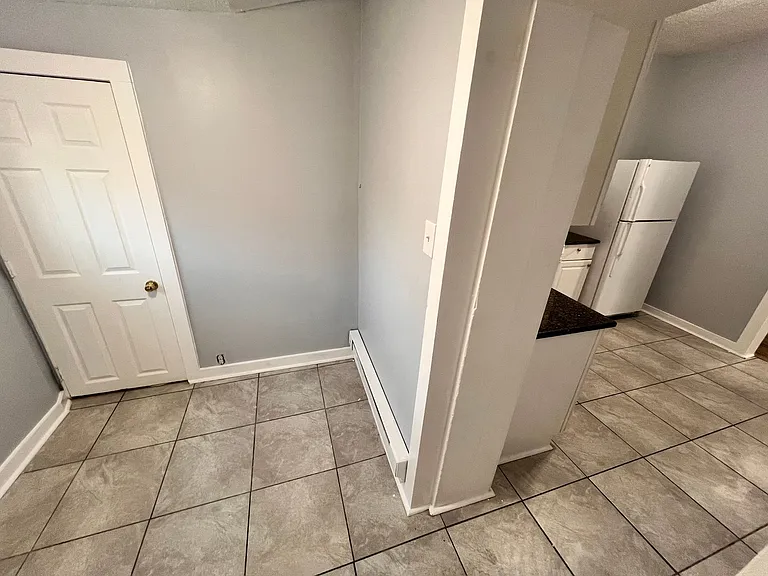 233 N Ramsey St — Photo 9