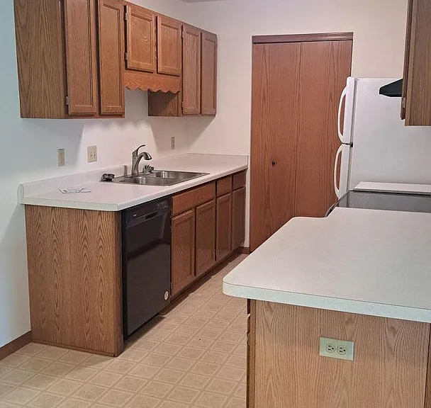 264 Minz Park Cir #4 — Photo 4