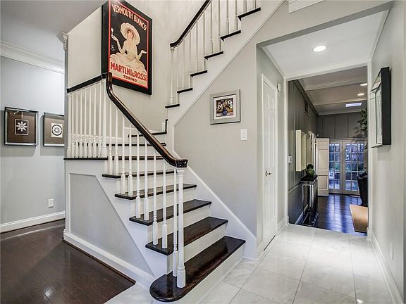 4th image of 3844 N Versailles Ave