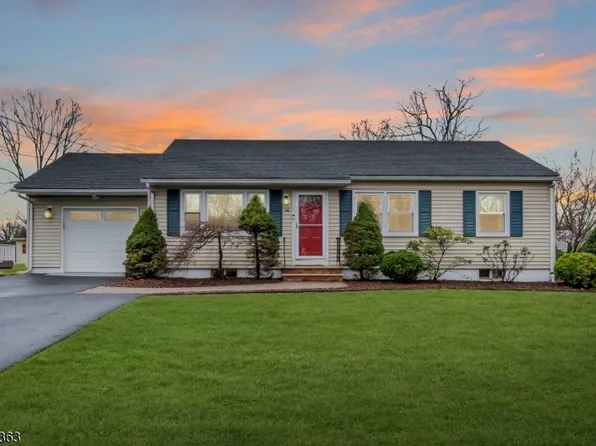 14 Edgewood Ter, Bridgewater Twp., NJ 08807