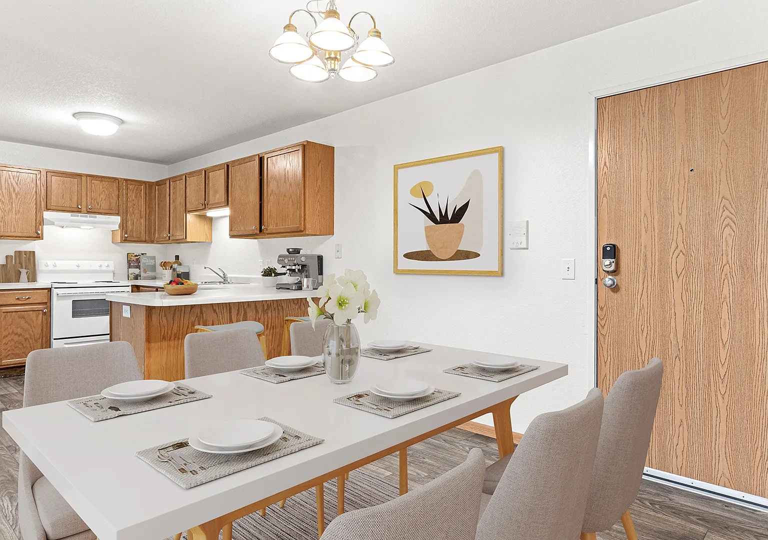 Evergreen Apartment Homes — Photo 2