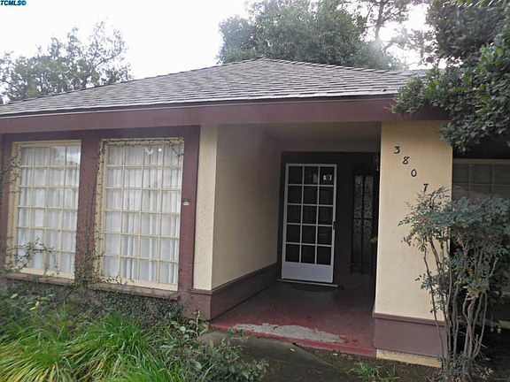 2nd image of 3807 W Hillsdale Ave