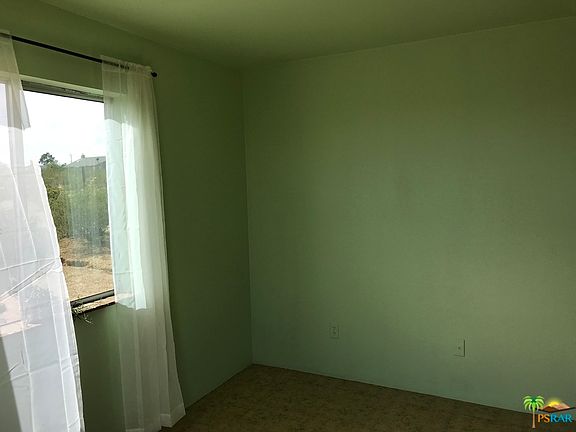 5th image of 57335 Karol Ave