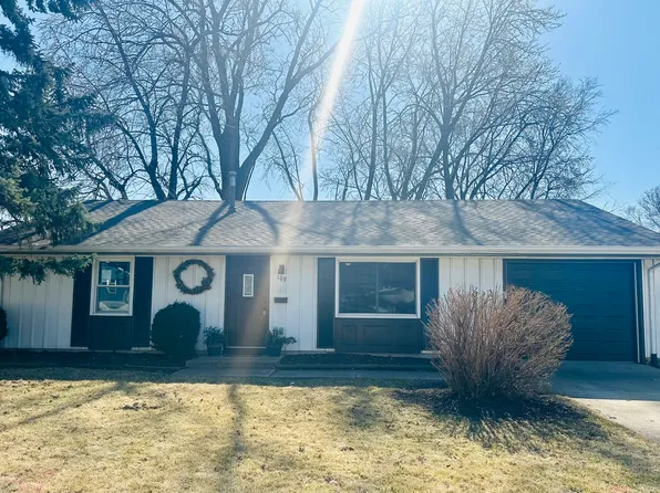 109 Arcadia Ave, Romeoville, IL 60446