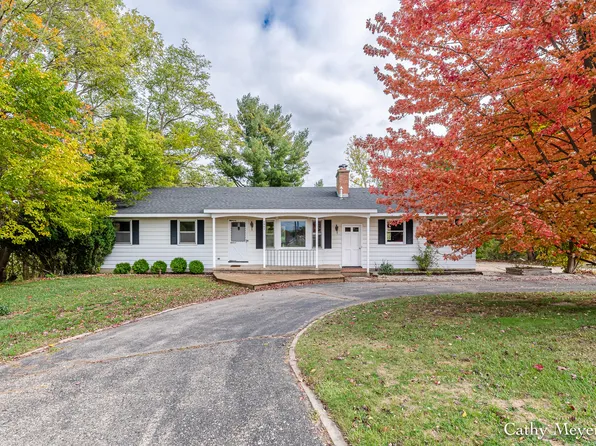 5542 Canal Ave SW, Wyoming, MI 49418