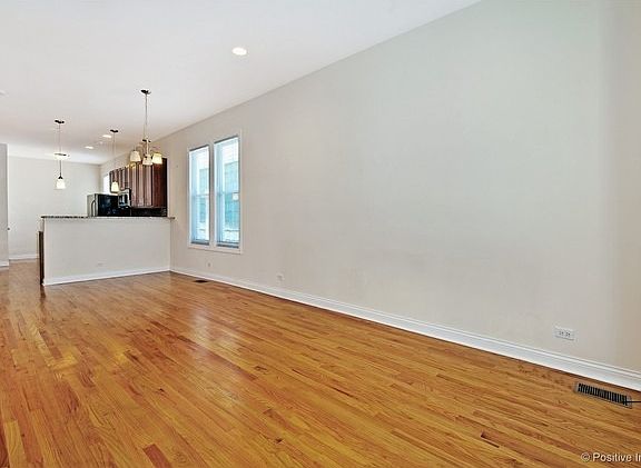 3rd image of 2417 W Belle Plaine Ave APT 2