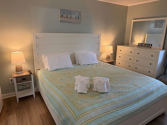 5th image of 415 Ocean Creek Dr. #2208