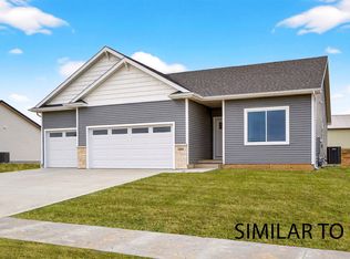 2912 Myron St, Norwalk, IA 50211