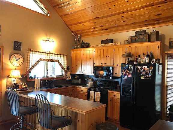 3rd image of 149 Private Road 207