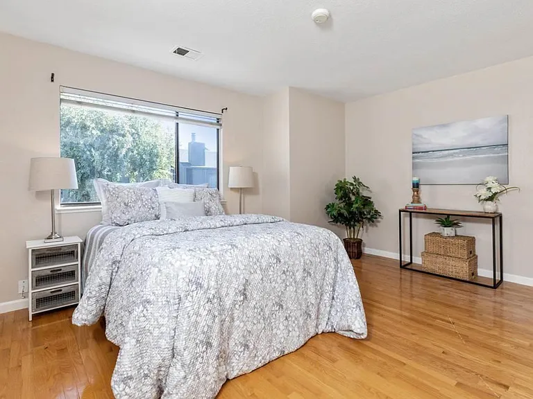 17994 Azalea Rd — Photo 10