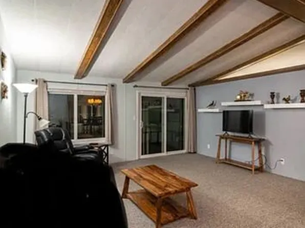 714 Shadow Ranch Ln, Roseburg, OR 97470