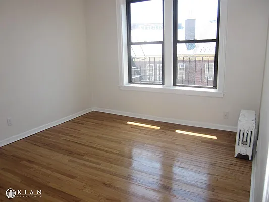 Rented by Kian Realty | media 25