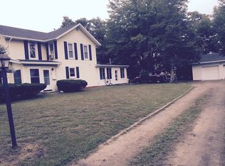 406 Lincoln Ave, Swanton, OH 43558