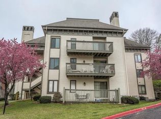 303 E Partridge St UNIT 44, Independence, MO 64055