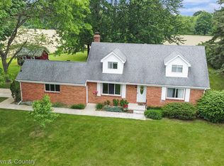 3465 Dillon Rd, Flushing, MI 48433
