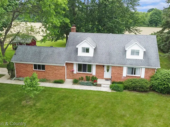 3465 Dillon Rd, Flushing, MI 48433