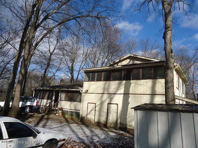 2nd image of 1125 Mount Tom Rd