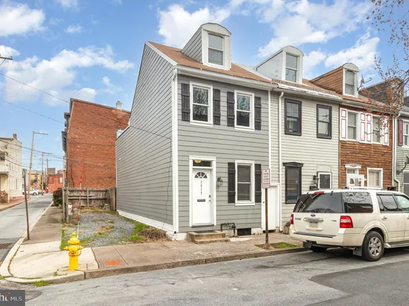 1317 Penn St, Harrisburg, PA 17102