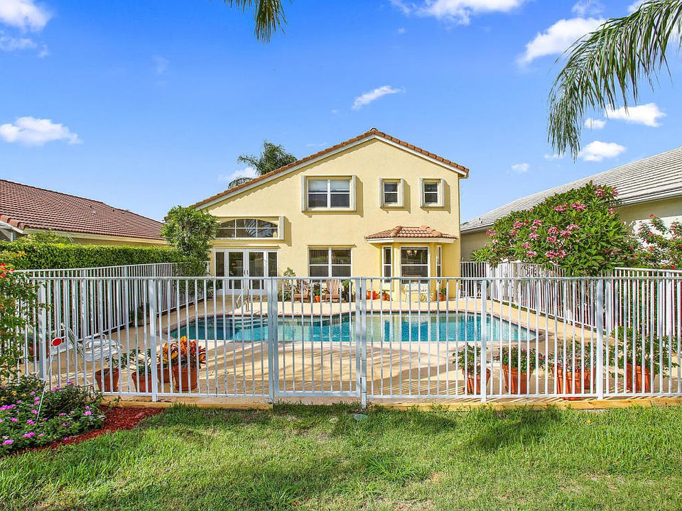 1st image of 6376 Grand Cypress Cir