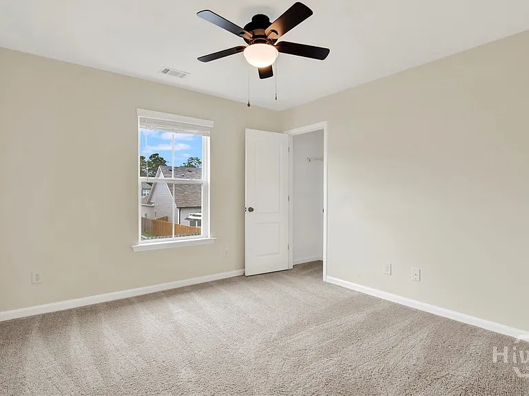 120 Annie Dr — Photo 24