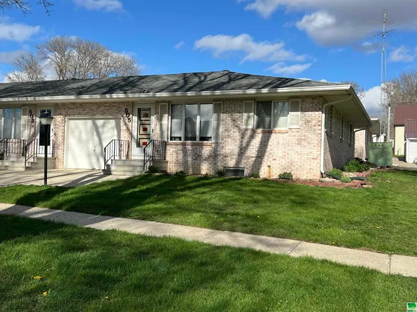 505 Fulton St, Remsen, IA 51050