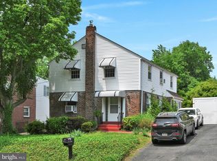 212 E Dutton Mill Rd, Brookhaven, PA 19015