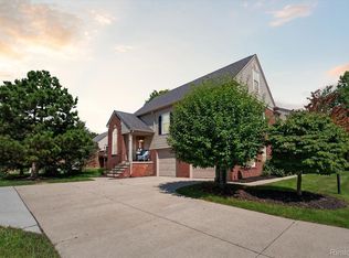 13600 Chinkapin Dr #101, Van Buren Township, MI 48111
