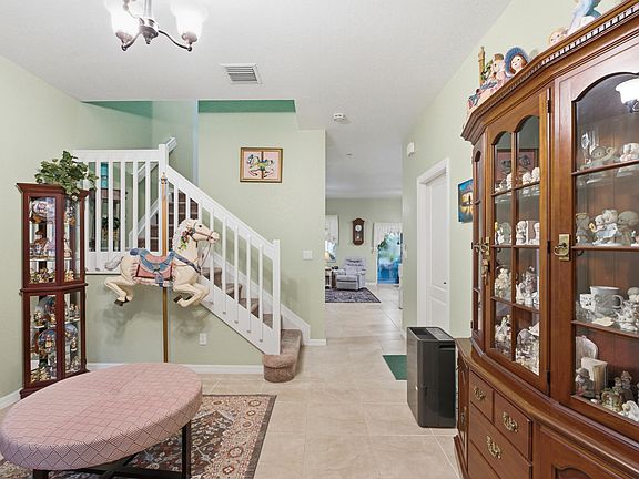 5th image of 4257 SW PINE COVE Court