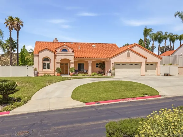 8850 Summerhill Point, Alpine, CA 91901