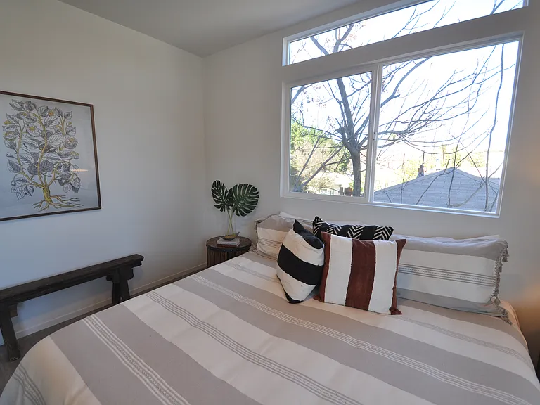 5720 Klump Ave #3 — Photo 24