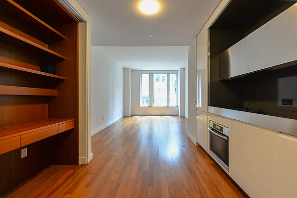 Rented by 212 Consulting Corp | media 22