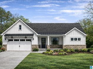 7662 Cloverdell Dr, Pinson, AL 35126