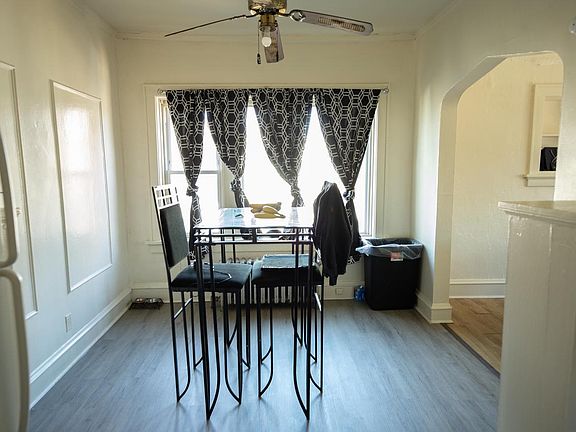 3rd image of 920 North 37th STREET