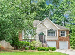 5702 Rutland Cir, Powder Springs, GA 30127