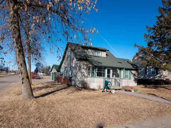 603 5th St NE, Staples, MN 56479