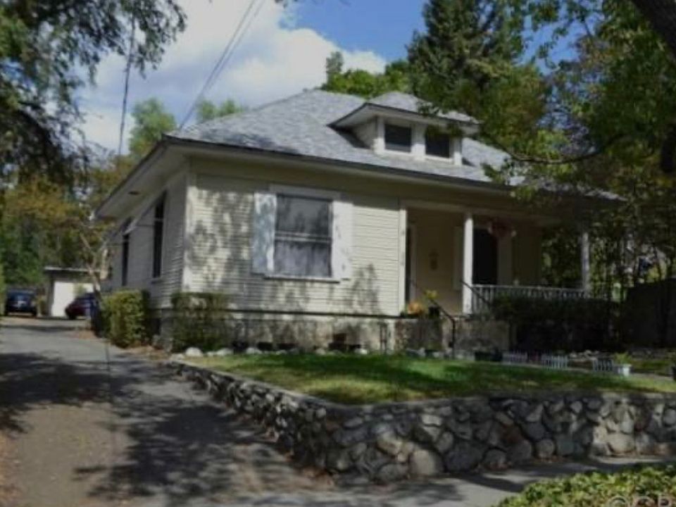 1st image of 341 Harrison Ave #1/2