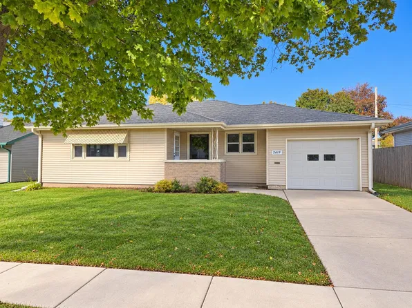2619 7th St, Monroe, WI 53566
