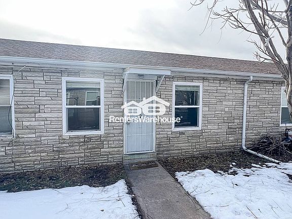 2nd image of 3671 S Knox Ct APT 2