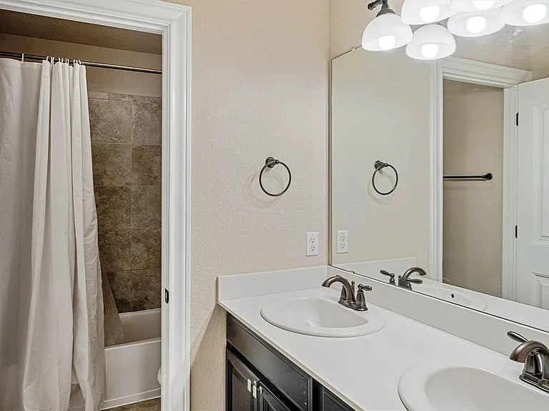 5809 Viejo Dr — Photo 30