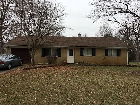 2nd image of 23699 Forestview Ave