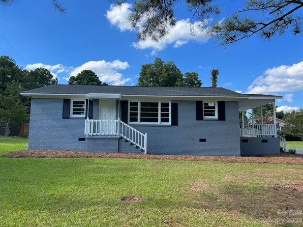 739 Peay Ridge Rd, Great Falls, SC 29055