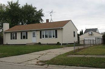 1st image of 2708 Theresa Ave